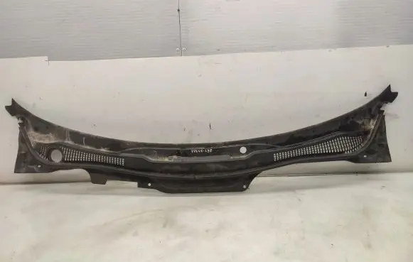 Volvo C30 Wiper trim