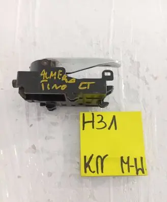 Nissan Almera Tino Rear door interior handle 1212123