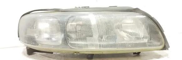 Volvo XC70 Headlight/headlamp 89007908 CR2502A011B