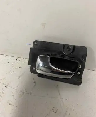 Volvo S70 V70 V70 XC Rear door interior handle 9152499