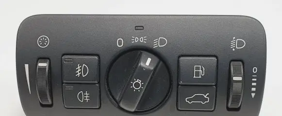 Volvo XC70 Light switch 30739415