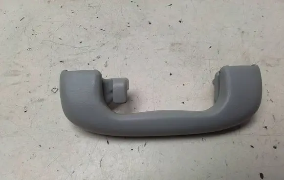 Rear interior roof grab handle