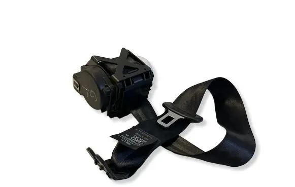 Audi Q3 8U Rear seatbelt 8U0857805B