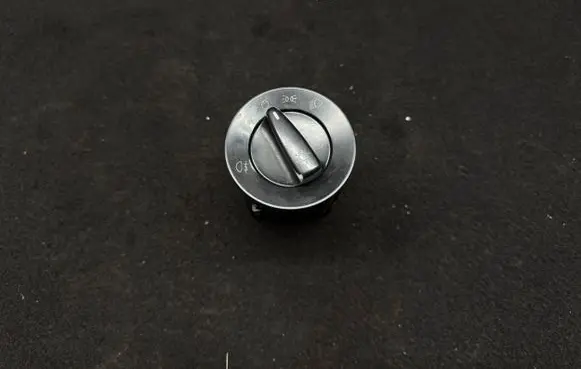 Volkswagen PASSAT B5.5 Light switch 1C0941531