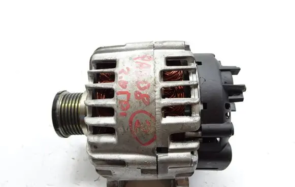 Volkswagen PASSAT B8 Generator/alternator ALT2163CP