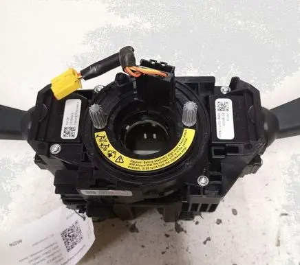 Volvo V70 Wiper turn signal indicator stalk/switch 31394008 31394001 31343218