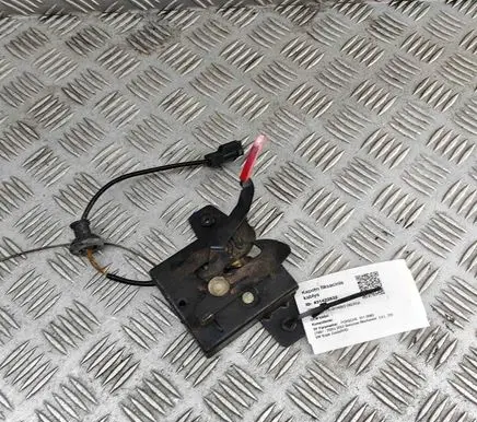 Porsche 911 996 Engine bonnet/hood lock/catch 99651105302