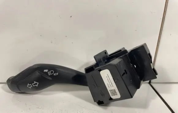 Ford Focus Indicator stalk AV6T13335AD 12S09240916ABCH