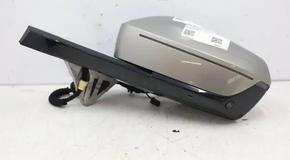 BMW iX Front door electric wing mirror 5A31367