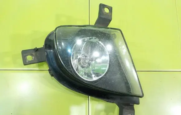 BMW 3 E90 E91 Front fog light 17003702 ZP38