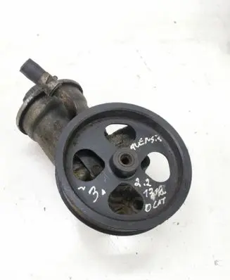 Toyota Avensis T250 Power steering pump