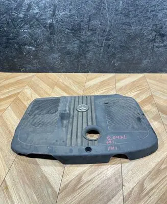 Mercedes-Benz C W204 Engine cover (trim) A6510101467 BBP187801