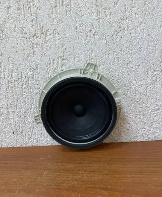 KIA Niro Front door speaker 96340AT000 1339