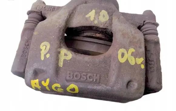 Toyota Aygo AB10 Front brake caliper