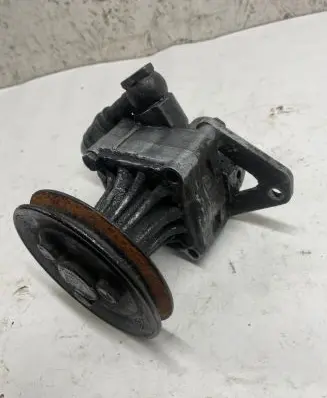 BMW 5 E34 Power steering pump 7681955168 1133386 2688541
