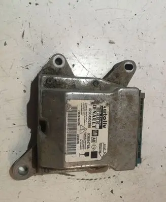 Opel Vivaro Airbag control unit/module 8200435339 93854786 605488300