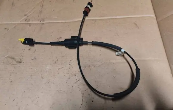 Chrysler Sebring (ST-22 - JR) Gear shift cable linkage 4593461AJ