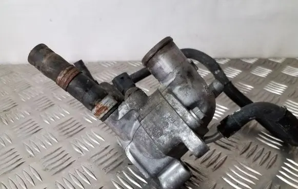 Opel Mokka Thermostat housing 