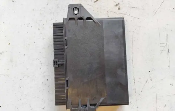 Ford Mondeo MK IV Door central lock control unit/module 7S7T19G481