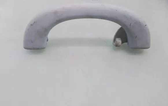 Mercedes-Benz E W211 Rear interior roof grab handle