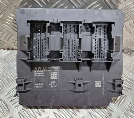 Volkswagen PASSAT B7 Comfort/convenience module 3AA937087A 5WK50231 BCMPQ4