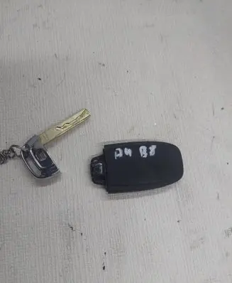 Audi A4 S4 B8 8K Ignition key/card 8K0959754C 0512000054