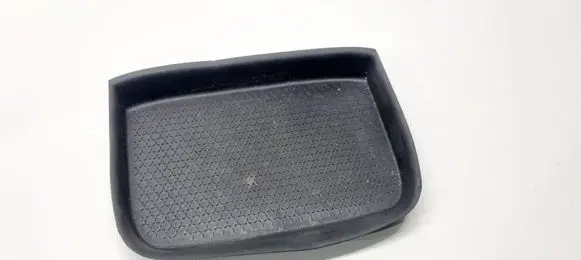 Nissan Qashqai J12 Glove box pad 969146UN0A