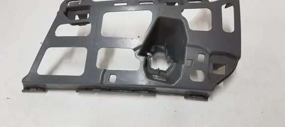 Skoda Octavia Mk4 Front bumper mounting bracket 5E3807055