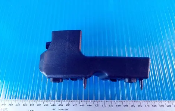 Audi A4 S4 B7 8E 8H Front bumper mounting bracket PAD44016R