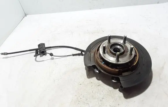 Dodge Durango Rear wheel hub 68253396AB