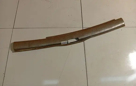 Volkswagen PASSAT B5 Other trunk/boot trim element 3B9863459G