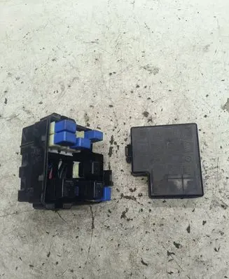Infiniti EX Fuse module