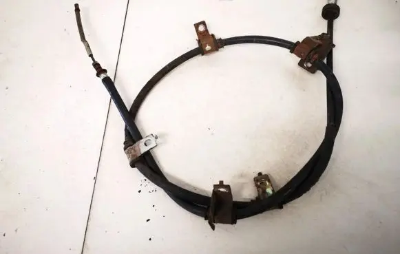 Handbrake/parking brake wiring cable