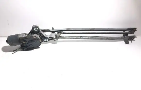 Volvo C30 Front wiper linkage and motor 31253518