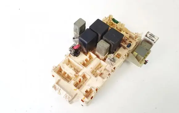 Mitsubishi Pajero Fuse box set MB629084 71541905