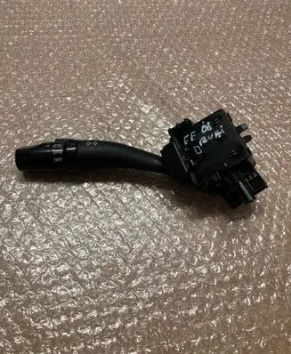Hyundai Santa Fe Indicator stalk 202004729