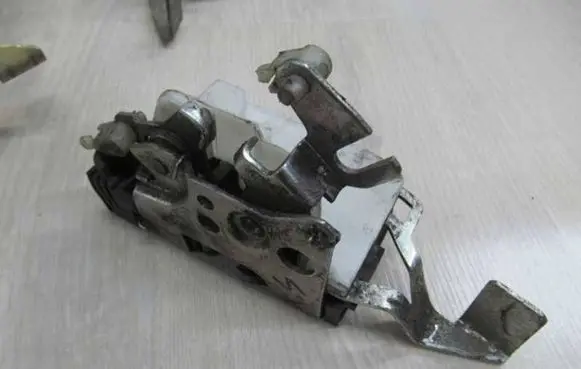 Peugeot Boxer Front door lock B792 18730