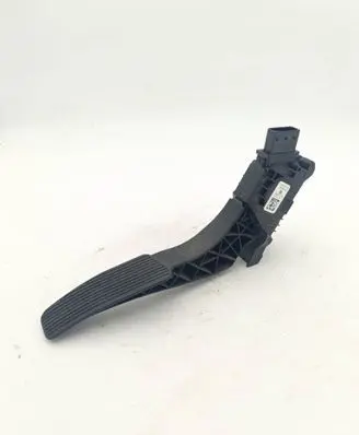 Chrysler Pacifica Accelerator throttle pedal 04581677AB 073701 93446300