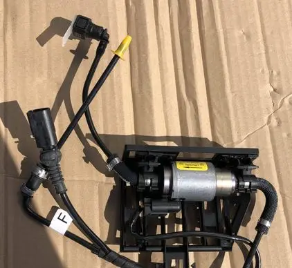 Volkswagen PASSAT B8 Mechanical fuel pump 3WA201607