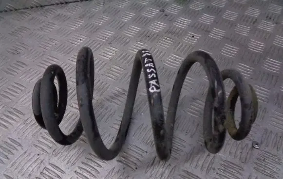 Volkswagen PASSAT B5.5 Rear coil spring