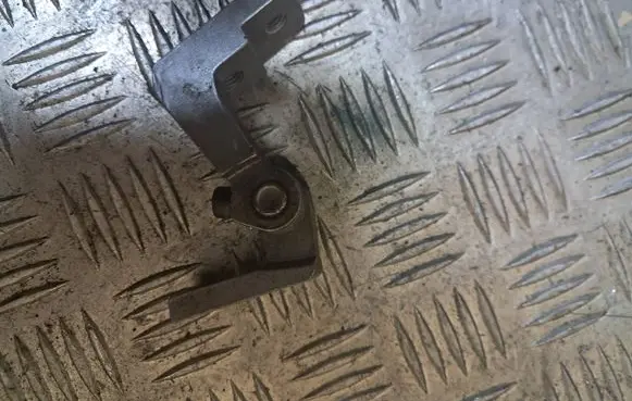 Rear door upper hinge