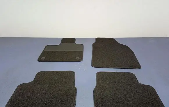 Aixam 500 Front floor carpet liner 07357233250