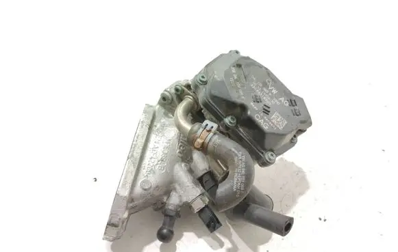 Volkswagen Golf VII Throttle valve 04L128063P A2C84315500