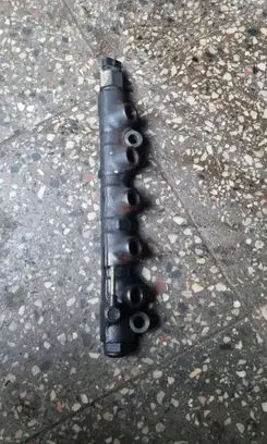 Toyota Corolla E120 E130 Fuel main line pipe 89458