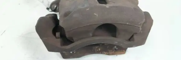 Ford Mondeo Mk III Front brake caliper
