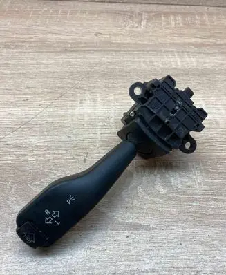 BMW X5 E53 Indicator stalk 8363668