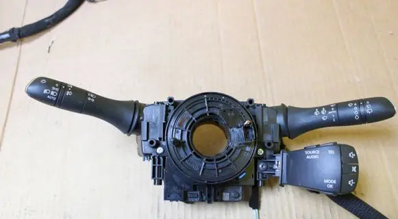 Renault Megane IV Wiper turn signal indicator stalk/switch 255678341R 255545857R