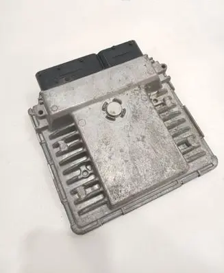Volkswagen Polo V 6R Engine control unit/module 03F906070BQ 03F906070D 5WP44636