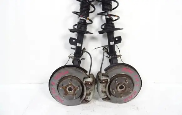 Nissan Juke I F15 Front wheel hub spindle knuckle 54303