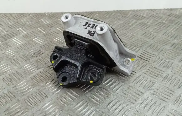 Suzuki SX4 S-Cross Gearbox mount